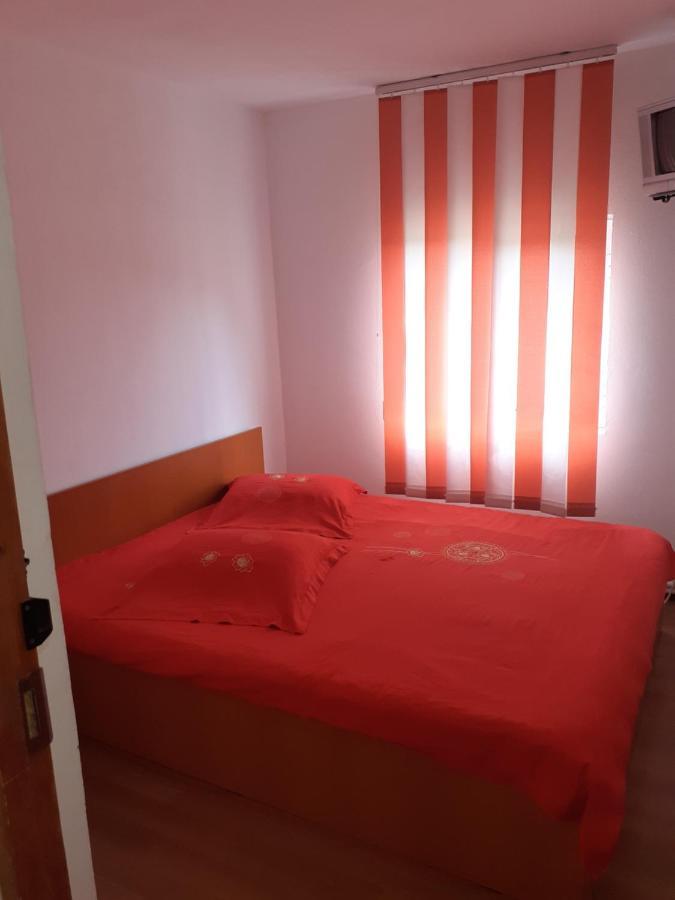 Casa Denisa Vidraru Transfgarasan Hotell Căpăţîneni-Ungureni Eksteriør bilde
